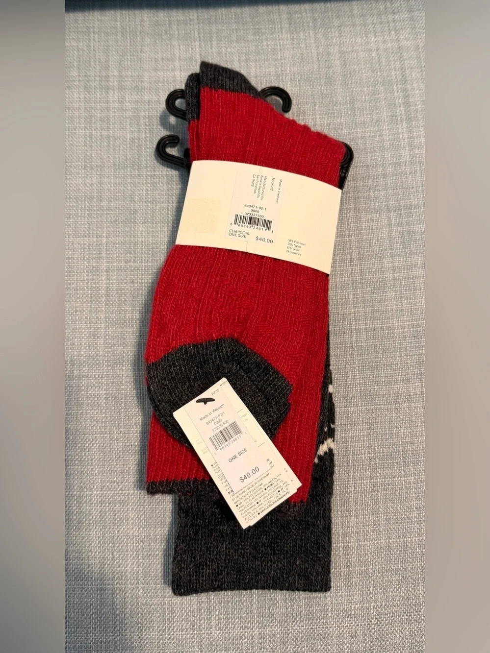 Banana Republic Men's Two-Pack Socks - Charcoal & Red Wool Blend